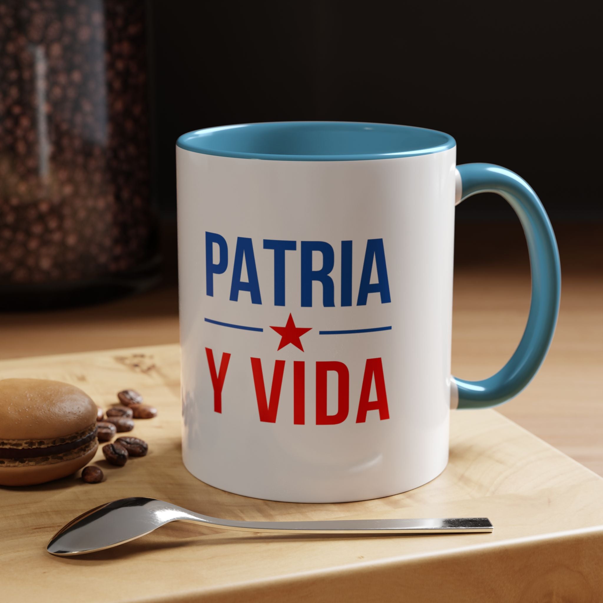 Taza “Patria y Vida” | Taza de Café con Interior de Color 11 oz y 15 oz
