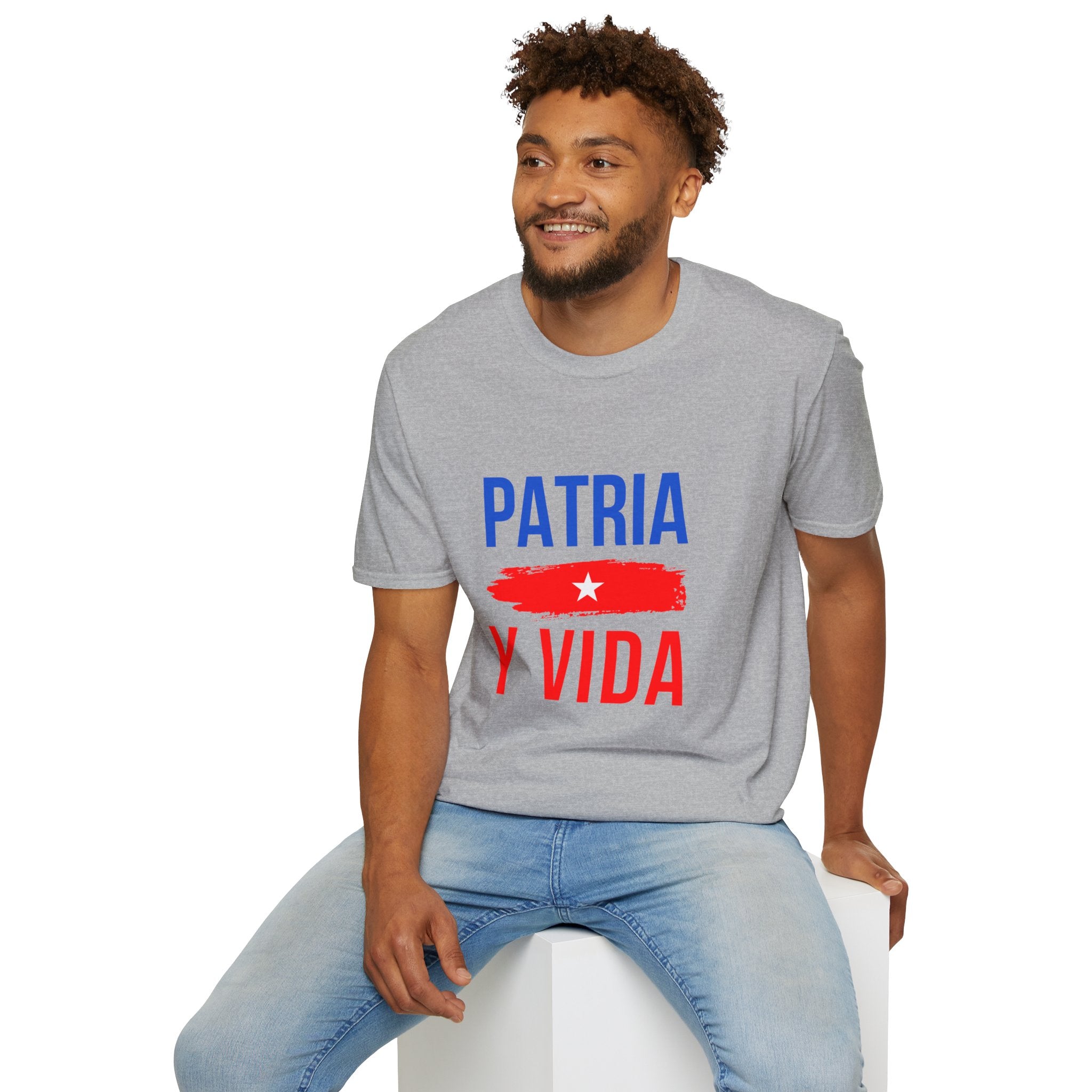 Camiseta “Patria y Vida” — Tee Cubano Minimalista