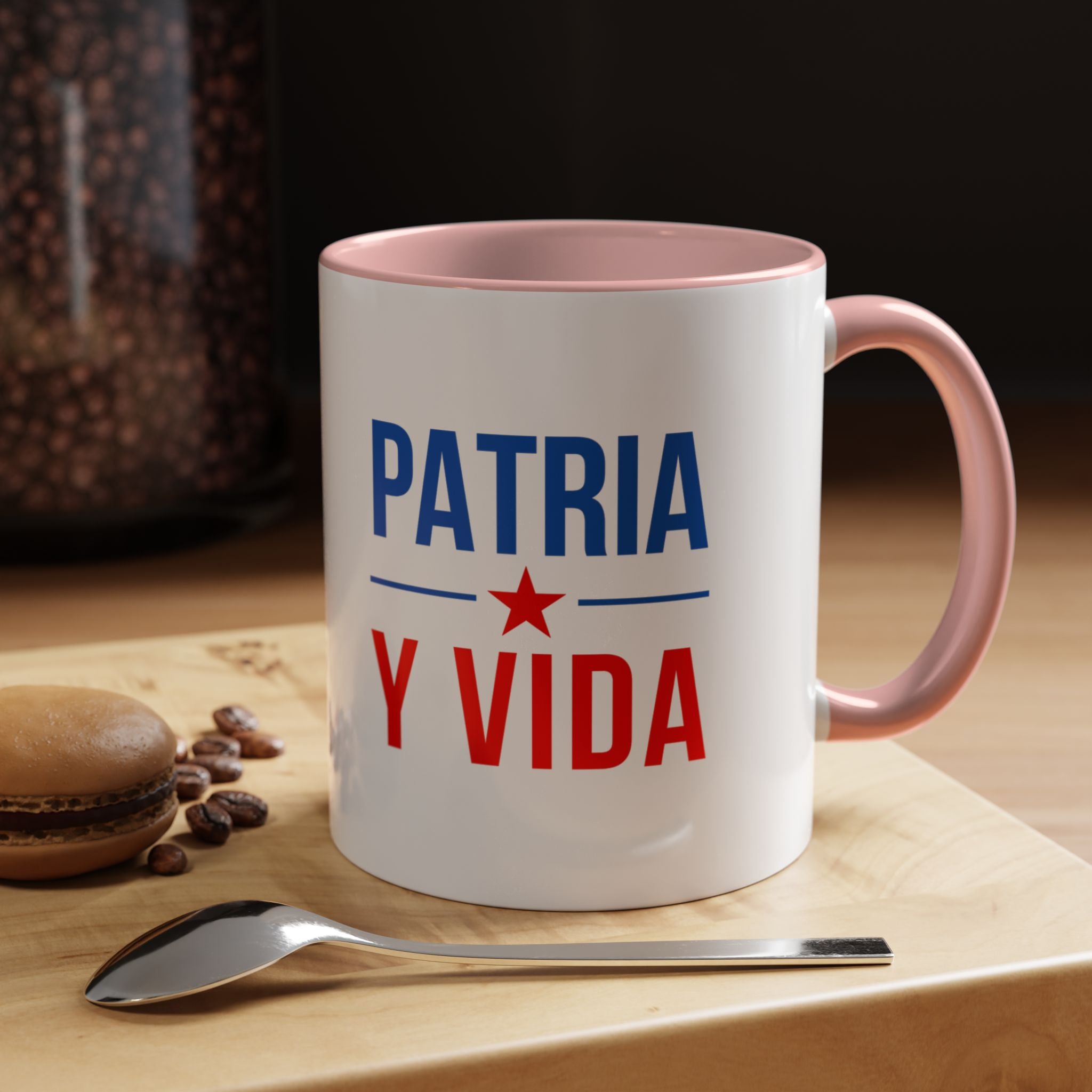 Taza “Patria y Vida” | Taza de Café con Interior de Color 11 oz y 15 oz