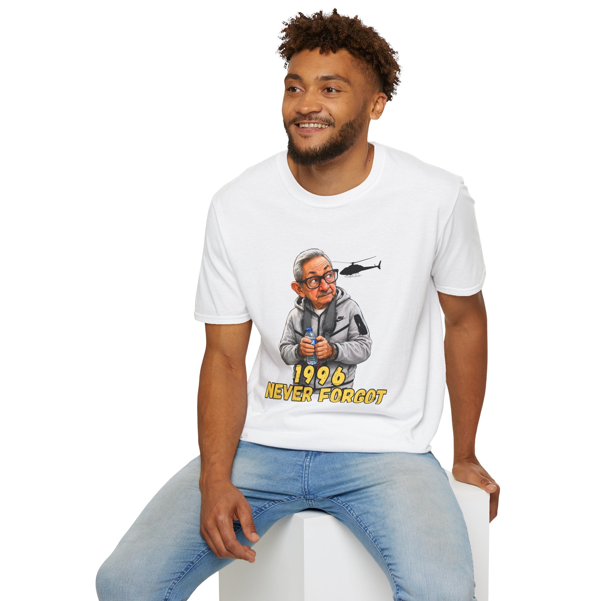 Camiseta “1996 Never Forgot” — Caricatura de Raúl Castro Edición Miami